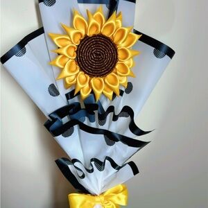 Sunflower Gift Wrap with Yellow and Black Accents